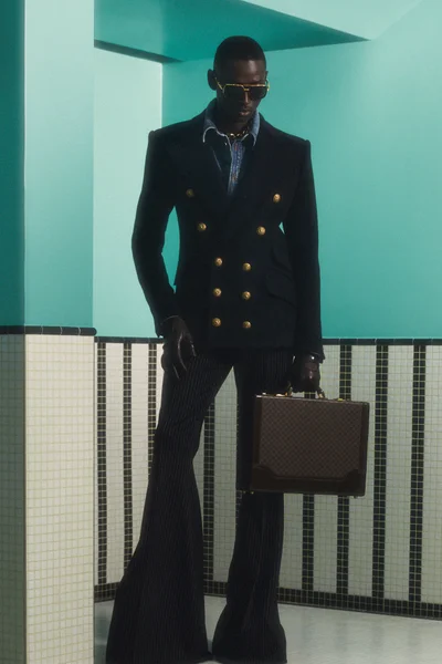 Look 25